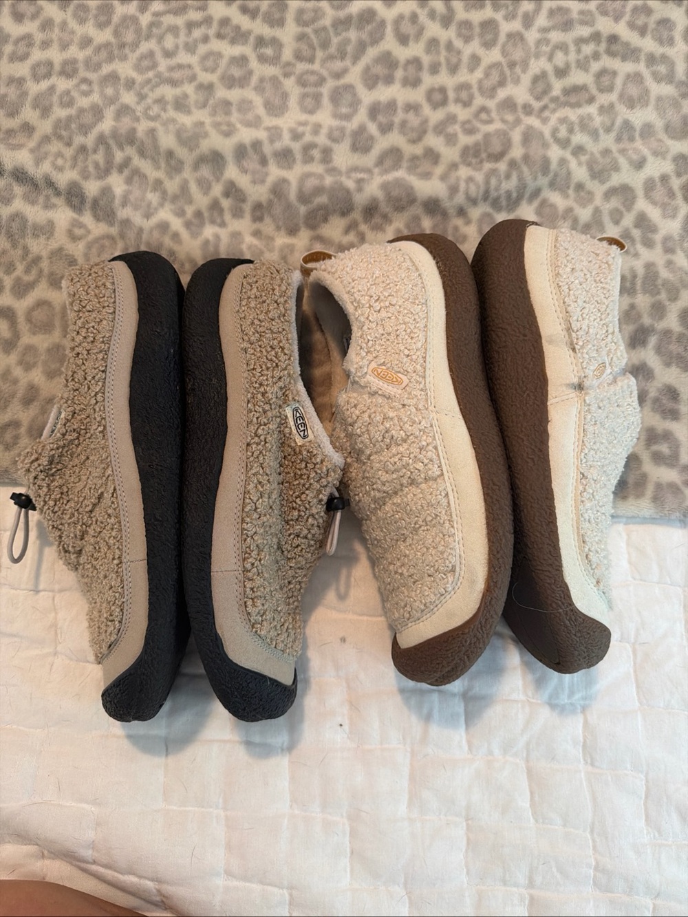 Two Pairs Keen Women’s Howser II & Howser III Slide Fleece Birch Taupe US11 EU42 - Picture 12 of 12